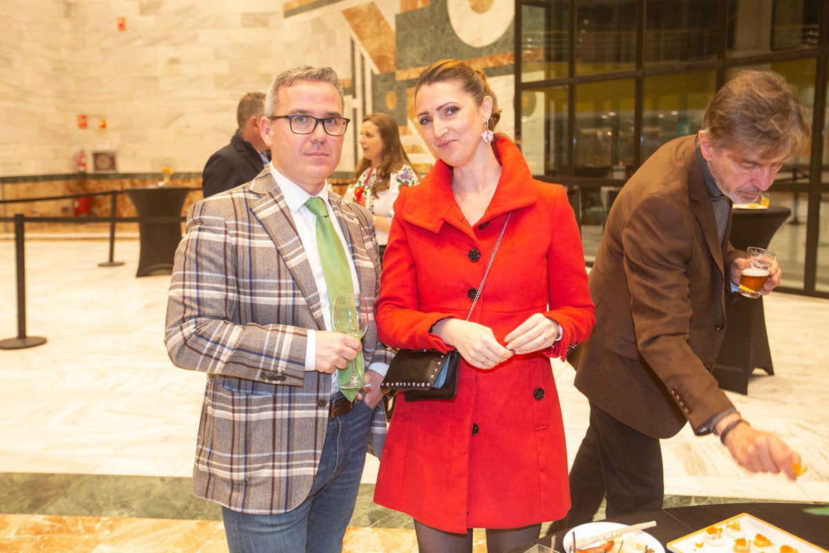 Los premiados e invitados tuvieron la ocasión de hablar distendidamente durante el cóctel posterior a la gala