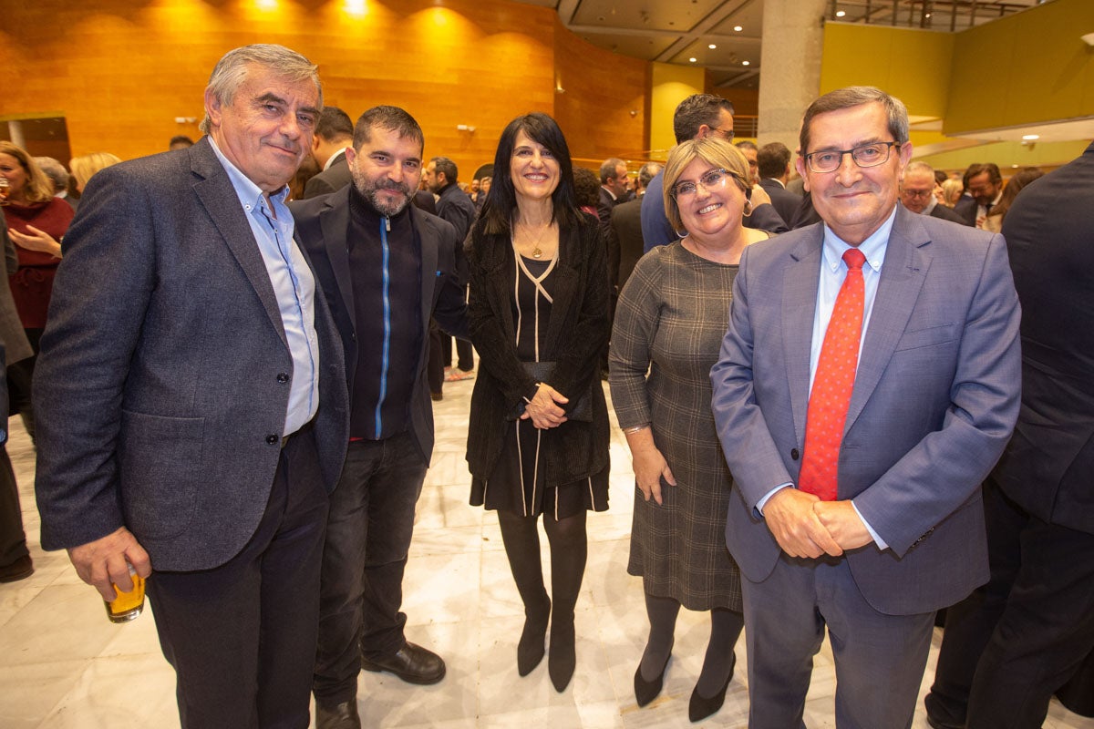 Los premiados e invitados tuvieron la ocasión de hablar distendidamente durante el cóctel posterior a la gala