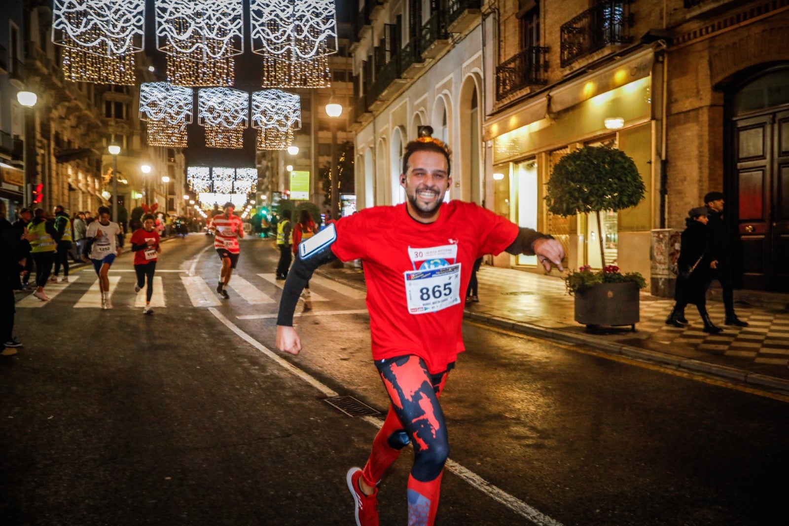 Carrera Nocturna de Disfraces de Granada. 