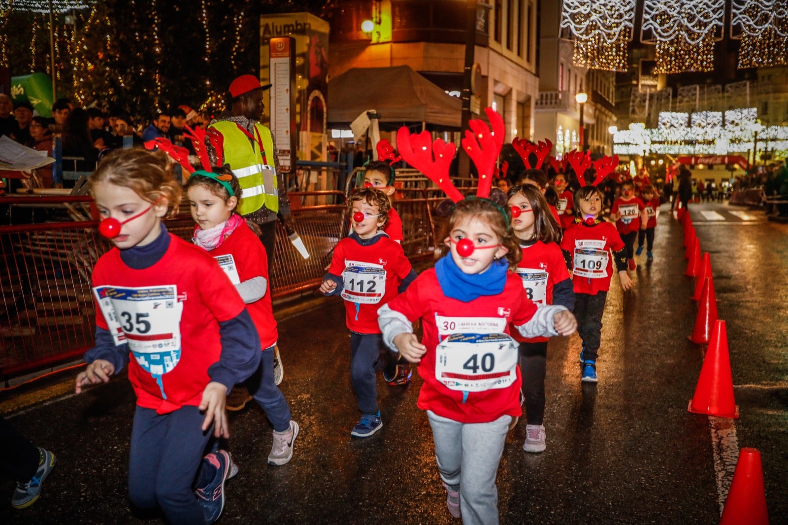 Carrera Nocturna de Disfraces de Granada. 
