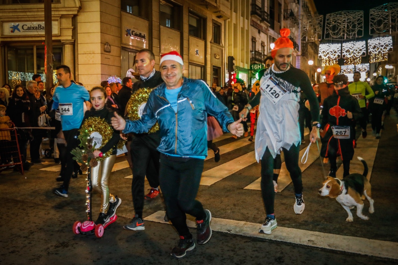 Carrera Nocturna de Disfraces de Granada. 