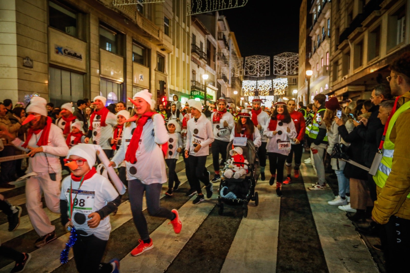 Carrera Nocturna de Disfraces de Granada. 