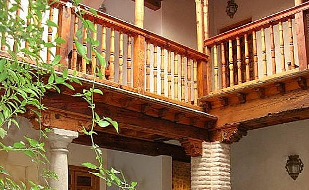 Imagen principal - Detalles del interior del hotel