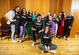 Gitanas a Escena está formada por mujeres con edades e inquietudes dsitintas.