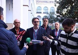 Alberto del Real, portavoz de la Plataforma en Defensa de la UJA, en el Parlamento.