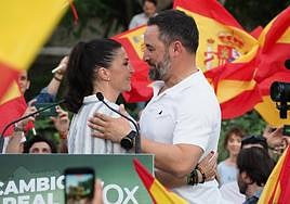 Macarena Olona y Santiago Abascal.