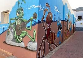 Uno de los grafitis de Vícar.