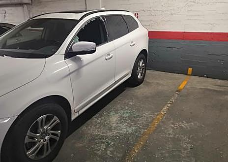 Imagen secundaria 1 - Más destrozos en vehículos de la cochera de Ancha de Gracia 5.