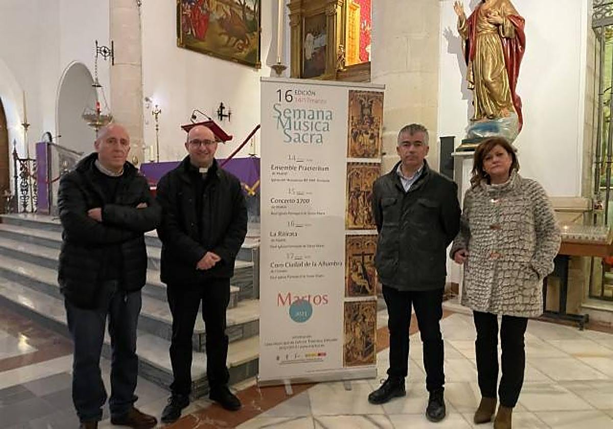 Martín García, Carlos Moreno, Emilio Torres y María Eugenia Valdivielso.