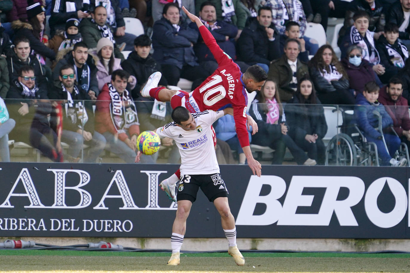 El Burgos-Granada, a pie de campo