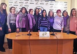 Lectura del manifiesto y reivindicación de las mujeres periodistas de Jaén.