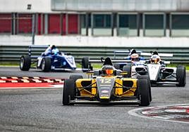 La Fórmula 1 se interesa por el asfalto inteligente desarrollado por la UGR