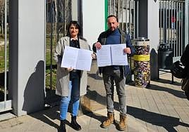 El alcalde, Roberto García, y la concejala de Movilidad, Lola Rivera, presentaron las alegaciones en la Delegación de Fomento.