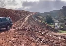 Acondicionamiento de la A-6201, con la mejora y ampliación de la plataforma.