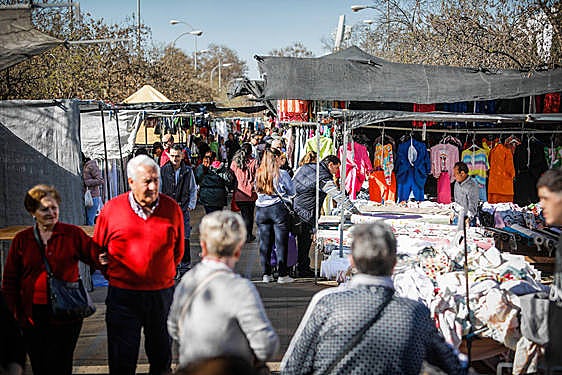 Así ha sido el último mercadillo en la Torre de la Pólvora