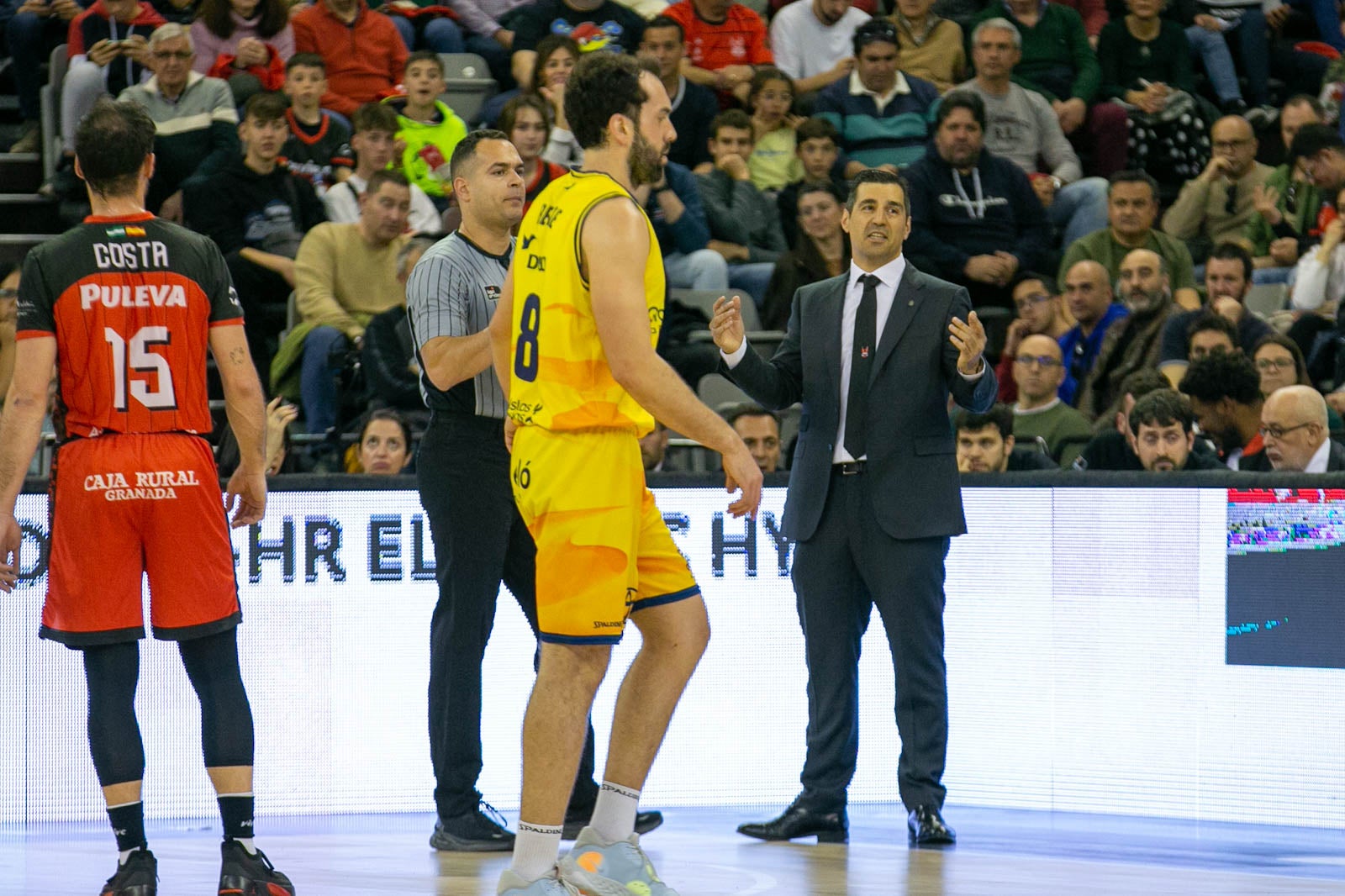 Las imágenes del Covirán Granada - Gran Canaria