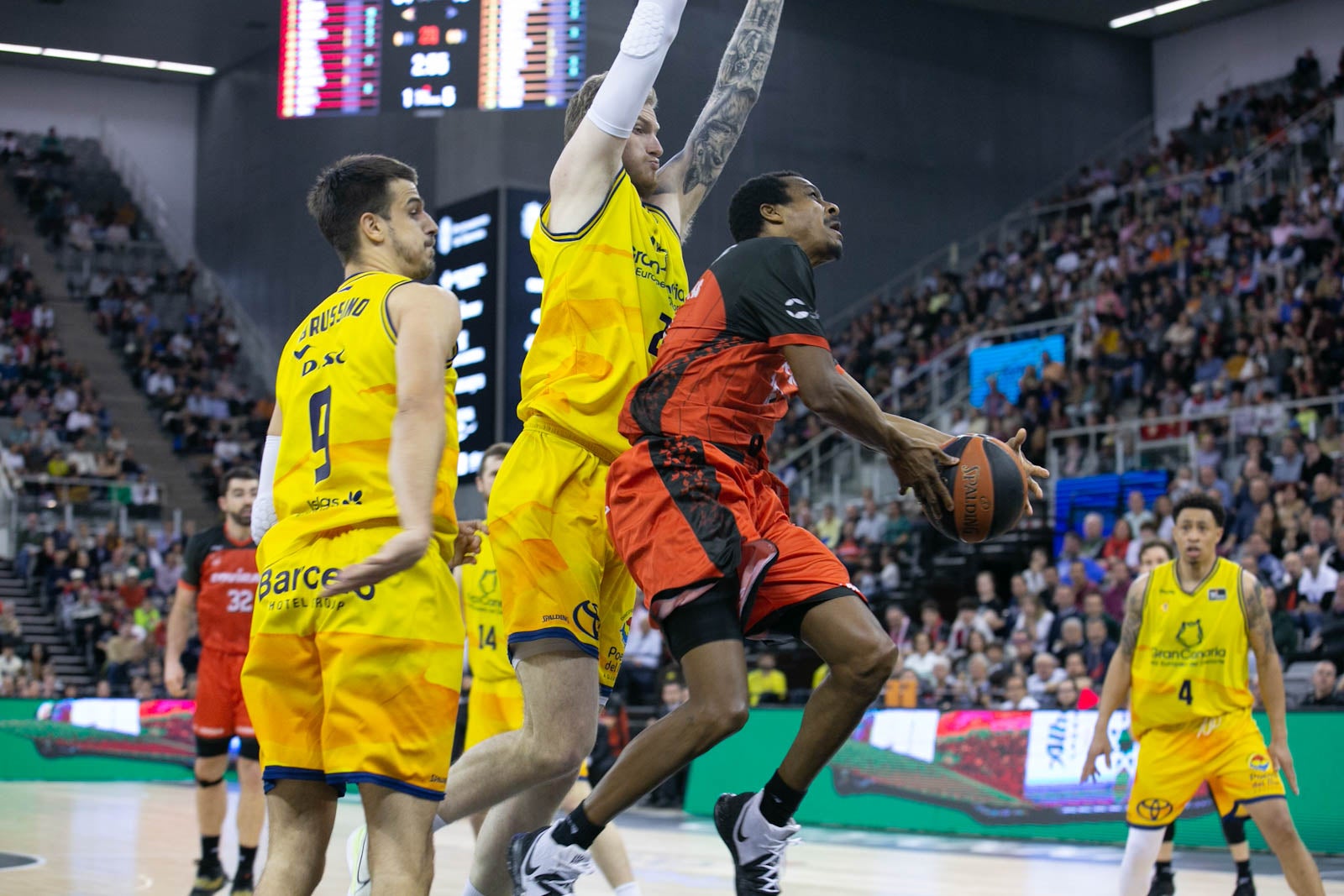 Las imágenes del Covirán Granada - Gran Canaria