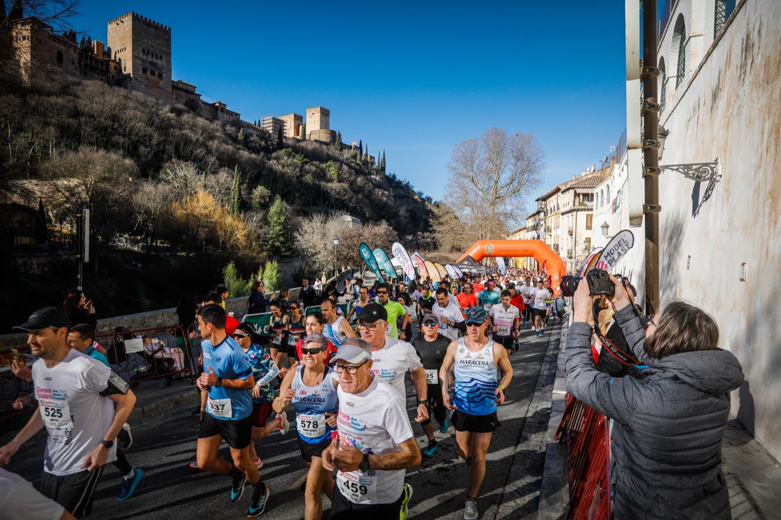 Encuéntrate en la Carrera del Ave María de Granada