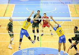 El equipo almeriense quiere ganar ilusión para el playoff.