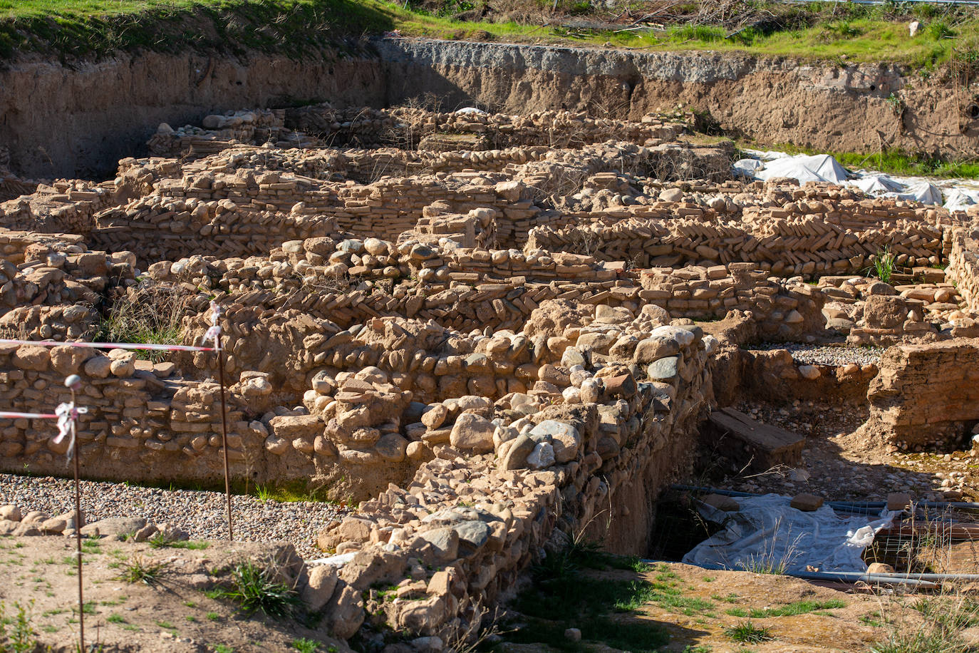 Imagen secundaria 1 - Excavaciones de Mondragones que quedarán integradas en la futura plaza.