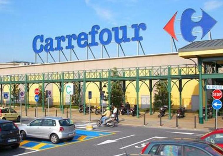 Oferta de empleo: Carrefour ofrece 54 puestos de trabajo en sus tiendas