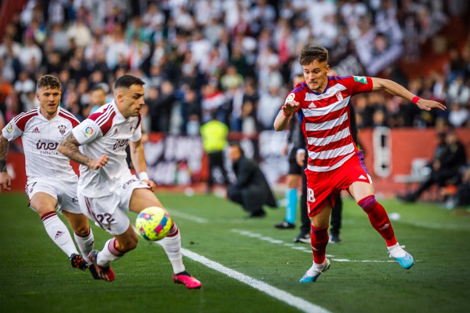 El Albacete - Granada, a pie e campo