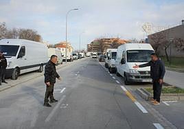 Situación del mercadillo del Zaidín esta mañana.