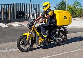 Entre los puestos de trabajo está el de repartidor.