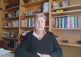 Inés Blasco, en el despacho, responde a las preguntas de IDEAL.