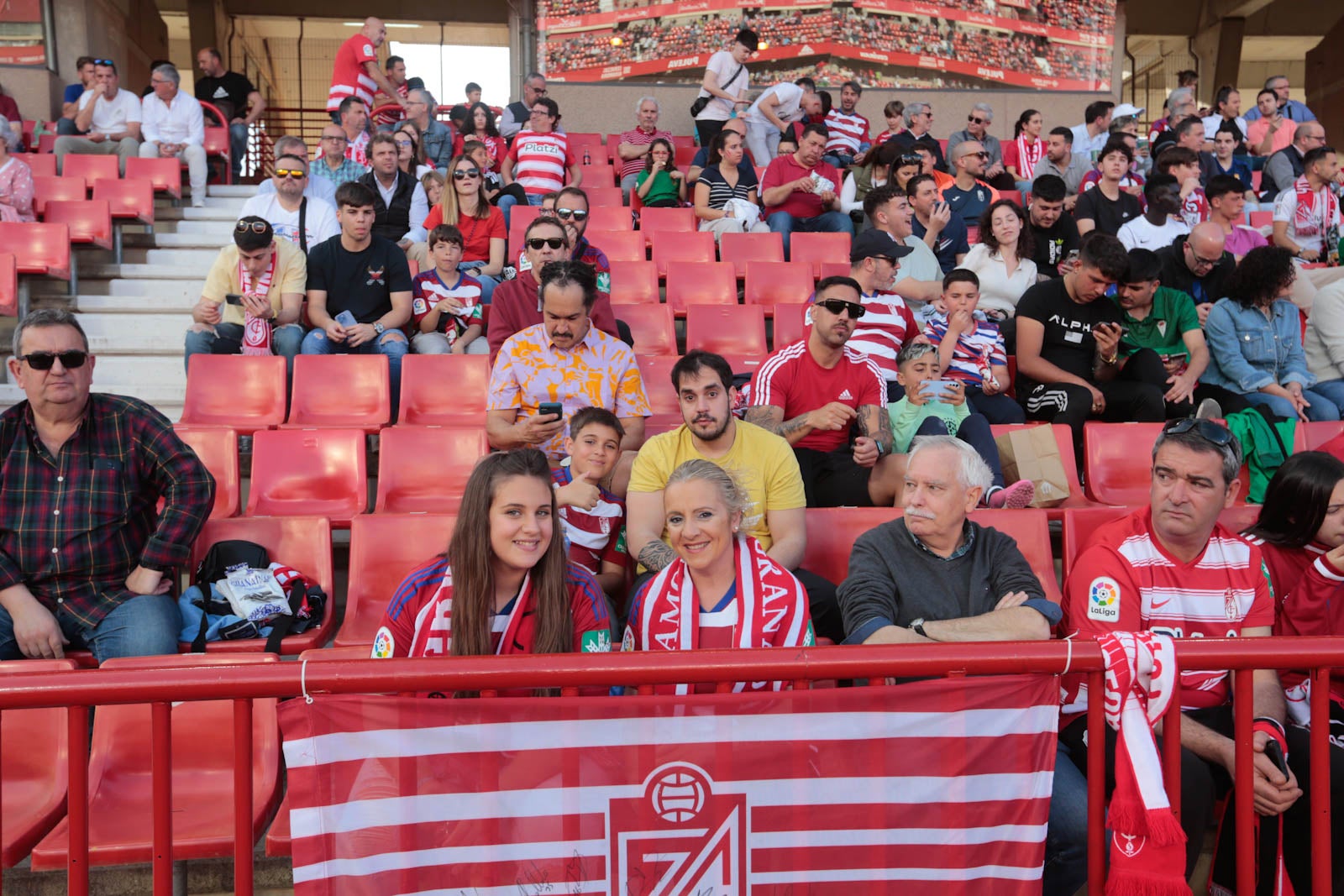 Encuéntrate en Los Cármenes en el Granada-Oviedo