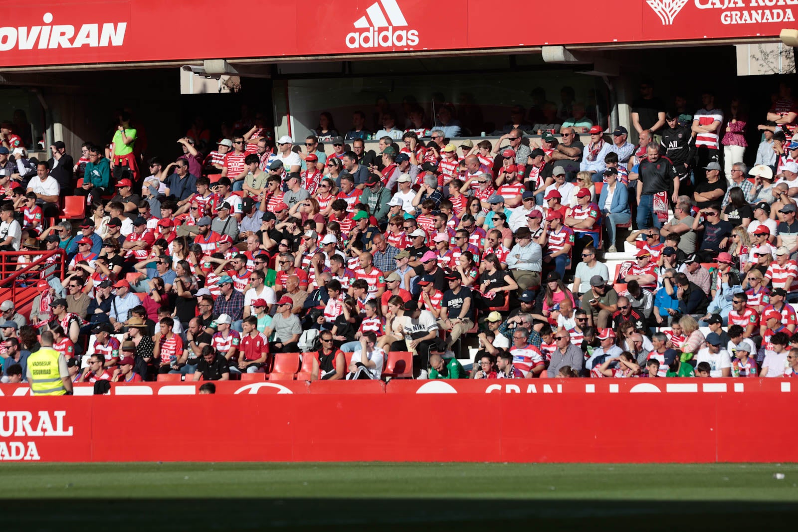 Encuéntrate en Los Cármenes en el Granada-Oviedo