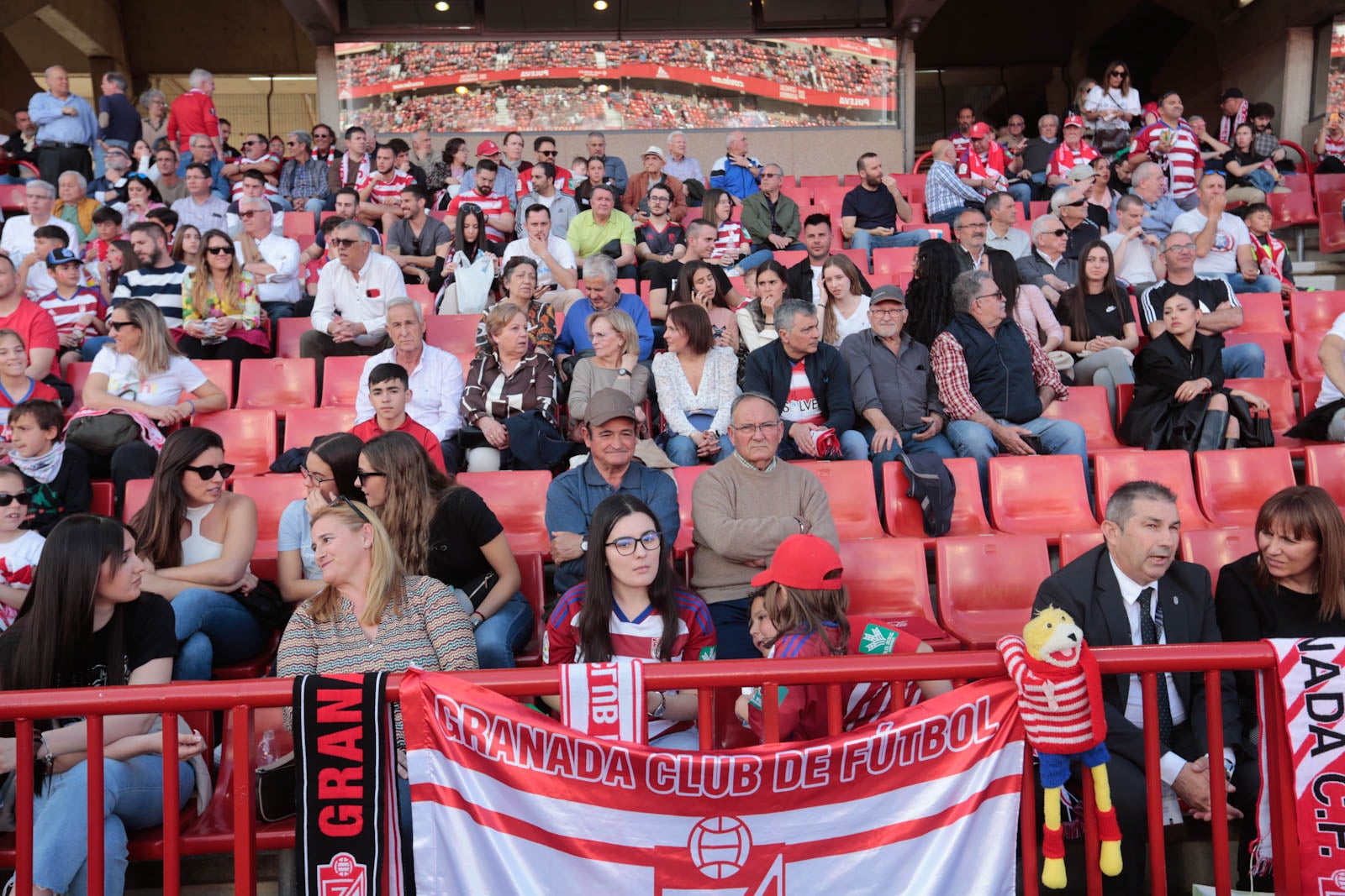 Encuéntrate en Los Cármenes en el Granada-Oviedo