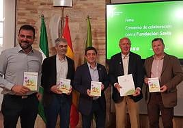 Presentación del acuerdo en Jaén este lunes.