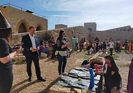 Ambiente durante el rodaje en el Castillo de Jaén.