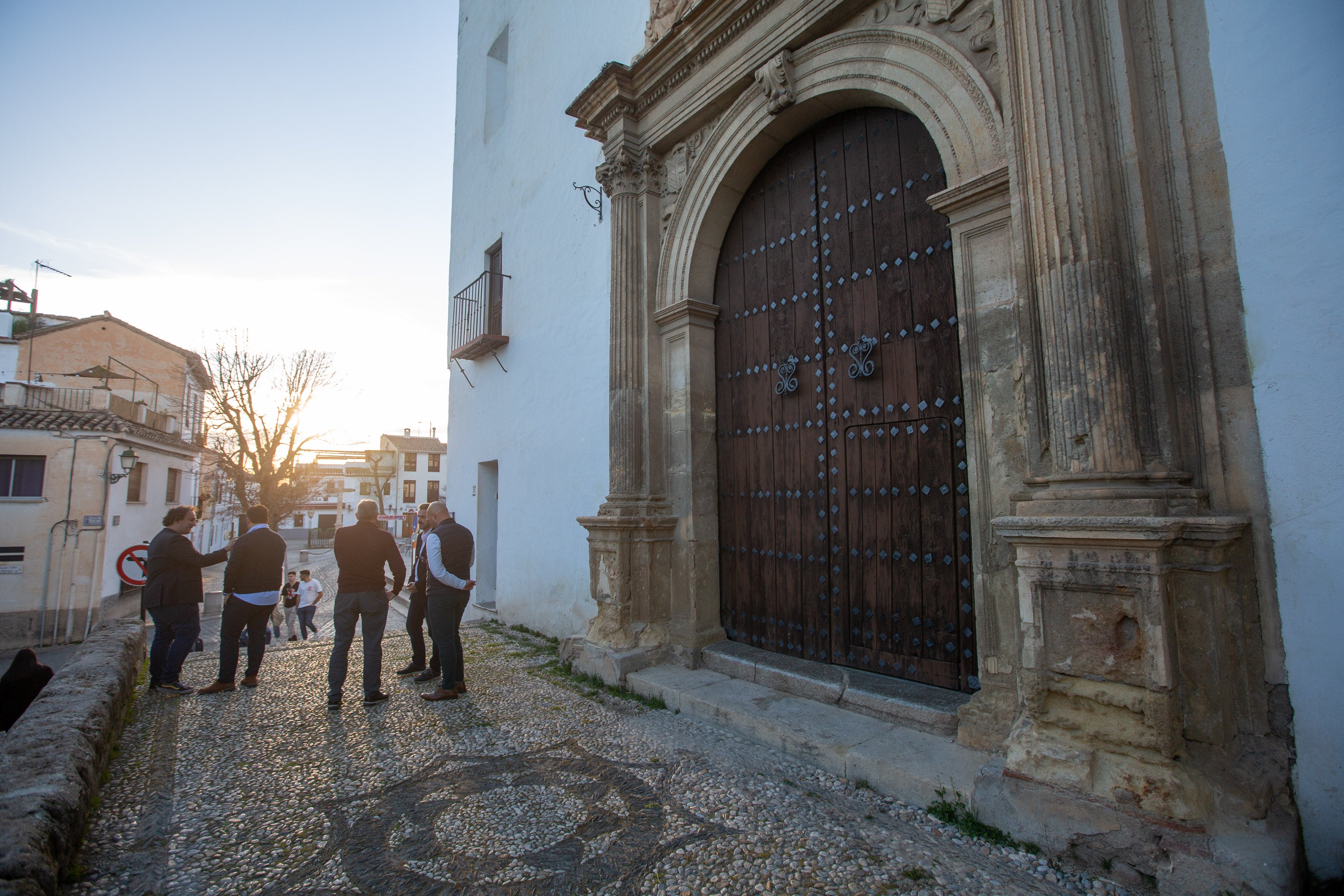 Imagen principal - Un tour por los retos del Albaicín para la Aurora.