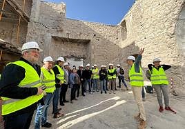 Primera visita a San Miguel, integrada por el grupo de expertos y representantes de colectivos.
