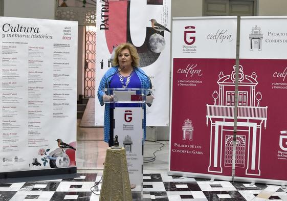 Fátima Gómez durante la presentación de la programación de las Jornadas de Memoria Histórica.