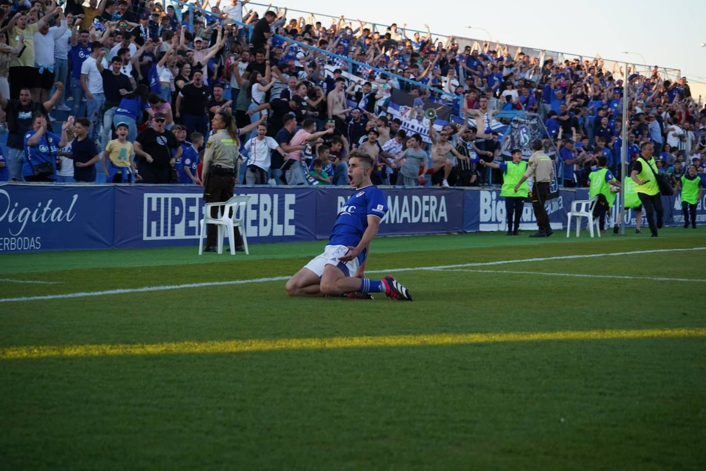 Fermín celebra el 2-0.