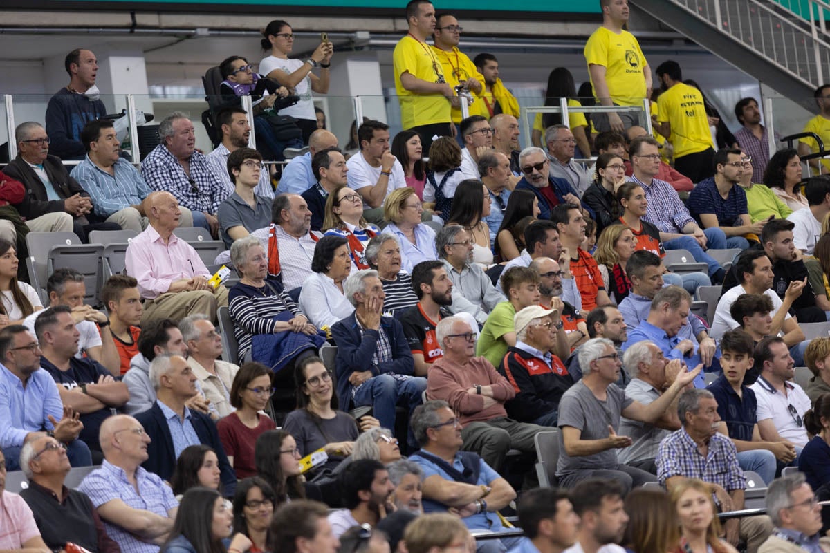 Encuéntrate en la grada del Palacio en el Covirán-Unicaja