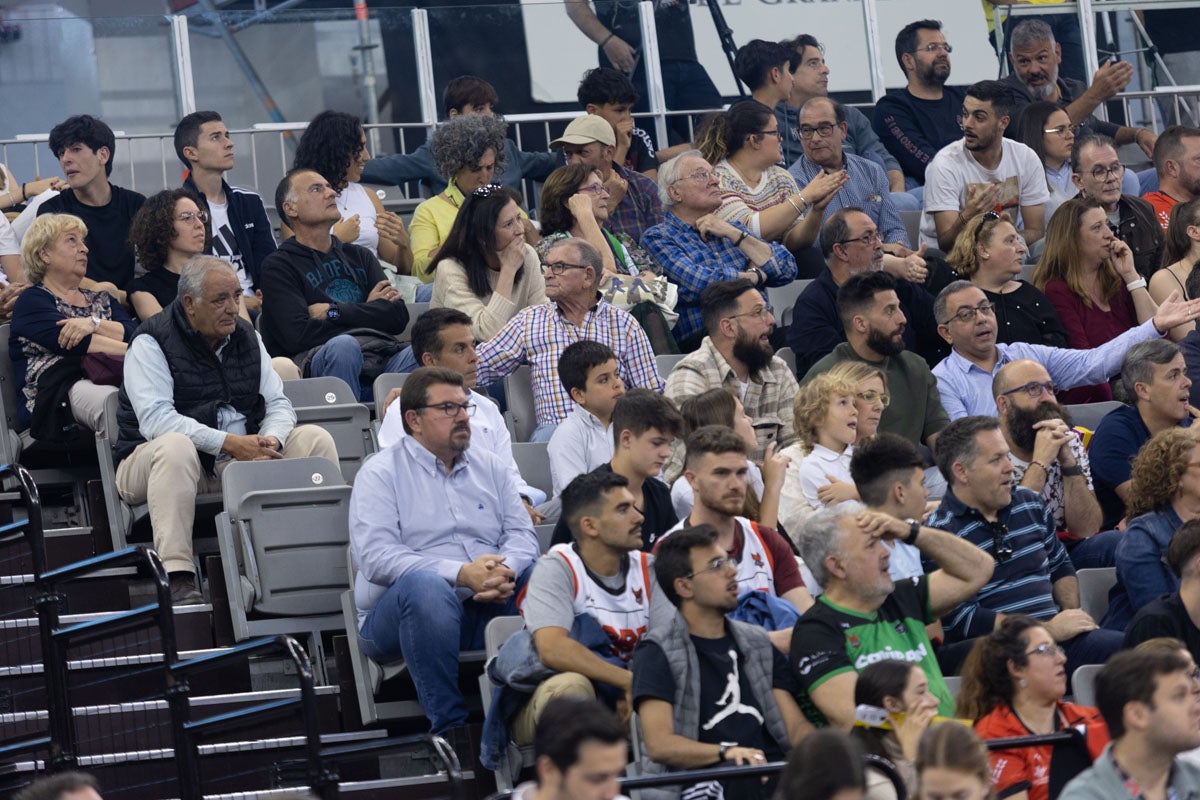 Encuéntrate en la grada del Palacio en el Covirán-Unicaja