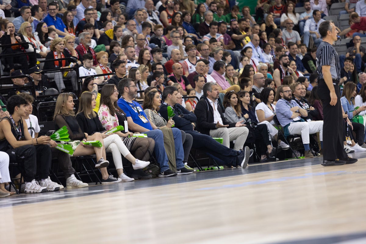 Encuéntrate en la grada del Palacio en el Covirán-Unicaja