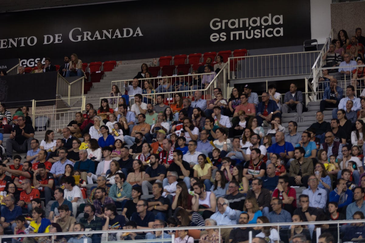 Encuéntrate en la grada del Palacio en el Covirán-Unicaja