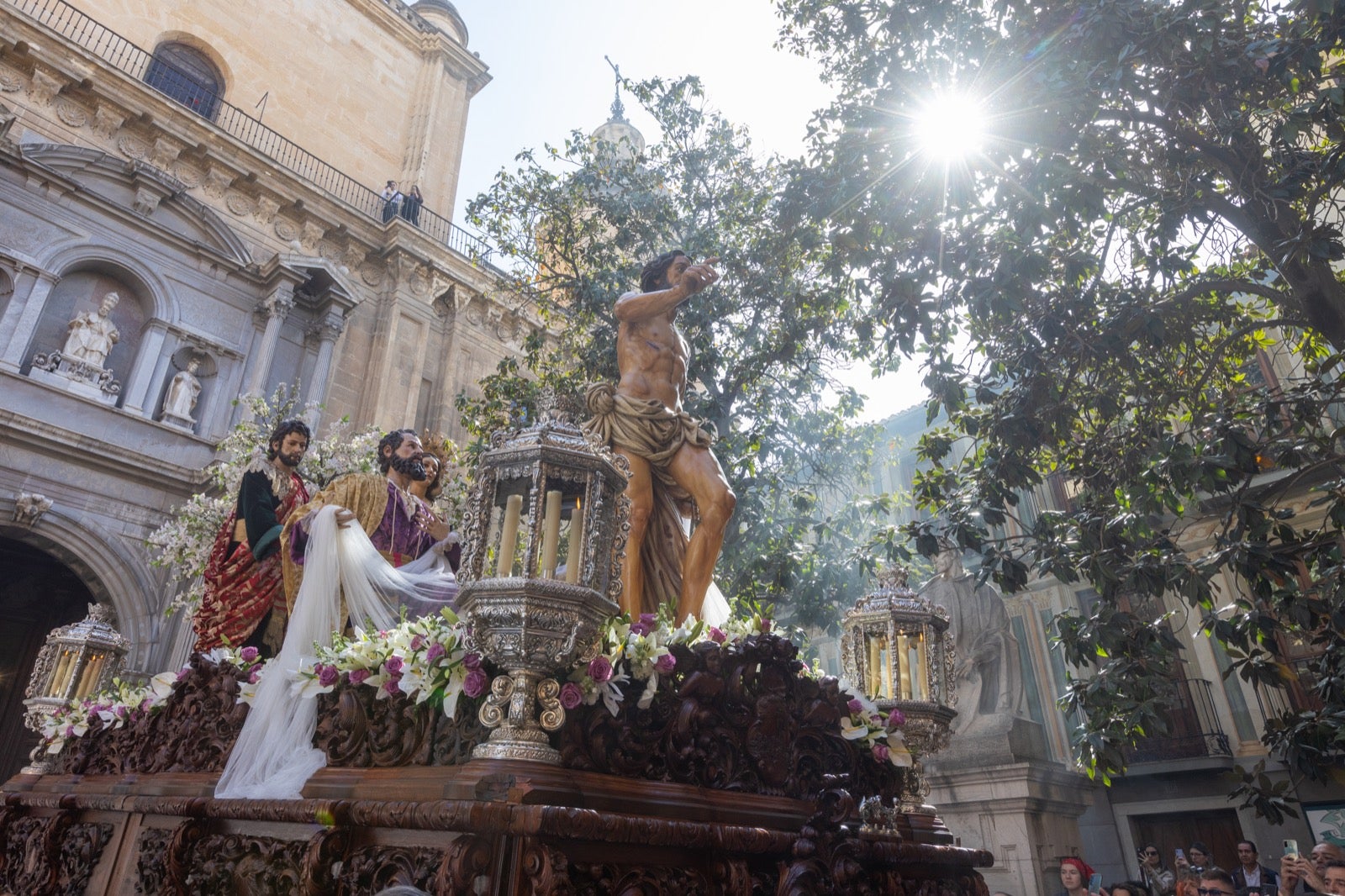 El Resucitado de Regina Mundi, uno de los broches de la Semana Santa granadina