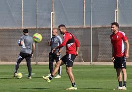 Víctor Díaz, en el entrenamiento de este jueves.