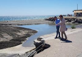 Valverde, en la zona en la que se producen los vertidos en Costacabana.