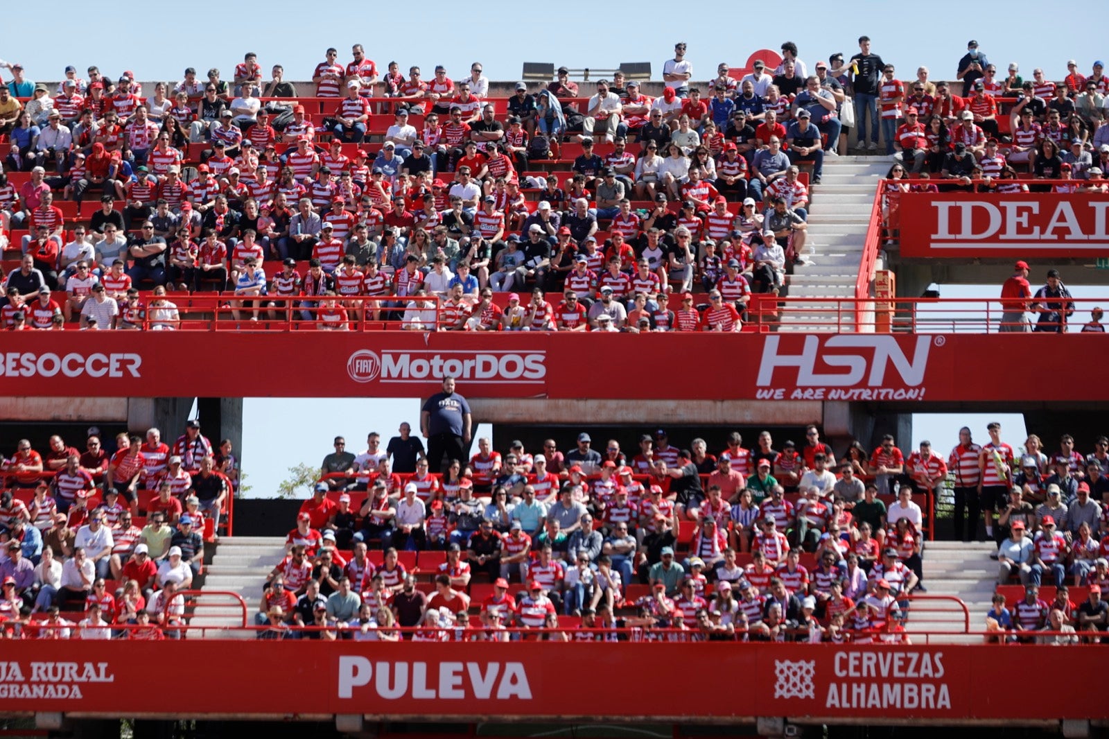 Encuéntrate en Los Cármenes en el Granada-Las Palmas