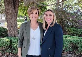 Ana Agudo junto con Marifrán Carazo.