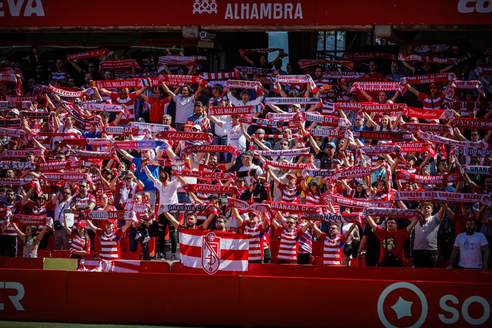 El triunfo del Granada ante Las Palmas, a ras de césped