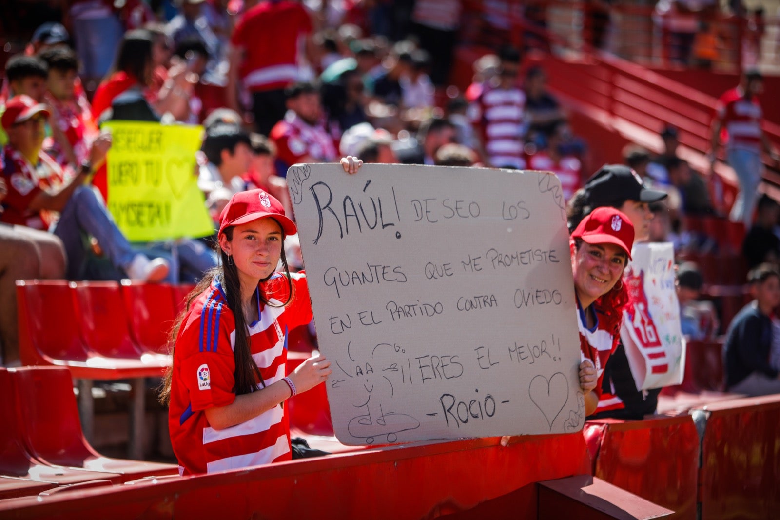 El triunfo del Granada ante Las Palmas, a ras de césped