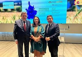 Planas y Reyes con la embajadora de Túnez en España.